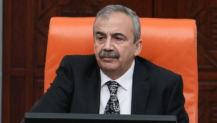 DEM Parti’den Sırrı Süreyya Önder’in durumuna ilişkin açıklama: Yaşam mücadelesi verirken de çalışıyor