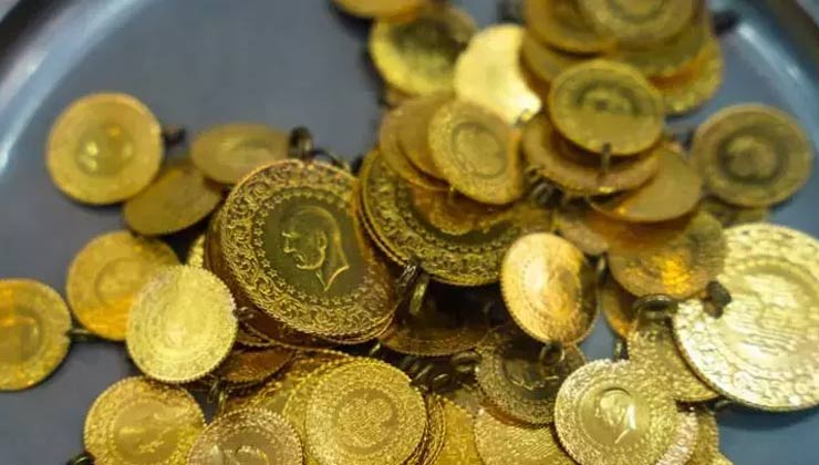 Altın yeni haftaya sürprizle başladı