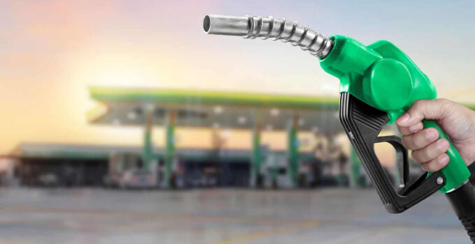 Araç sahiplerine üzücü haber: Benzine okkalı zam yapıldı