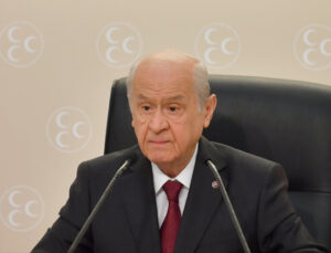 MHP’den Devlet Bahçeli paylaşımı: “Hele durma, yürü sen, daha yolun yarısı var”