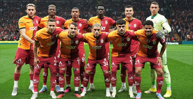 Galatasaray’da o oyuncunun sözleşmesi 3 yıl daha uzatıldı!