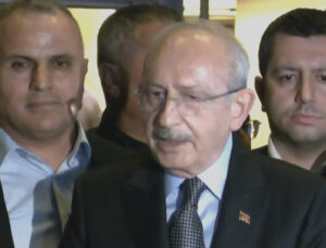 Kemal Kılıçdaroğlu, Sırrı Süreyya Önder’in bulunduğu hastaneye geldi: Uyutma süresini beş güne çıkarmışlar