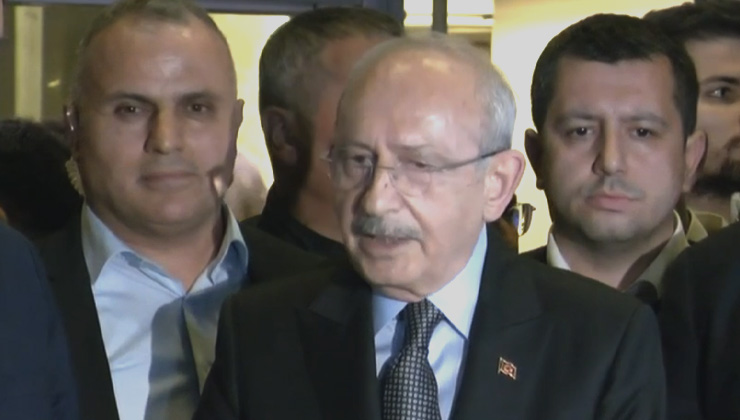Kemal Kılıçdaroğlu, Sırrı Süreyya Önder’in bulunduğu hastaneye geldi: Uyutma süresini beş güne çıkarmışlar