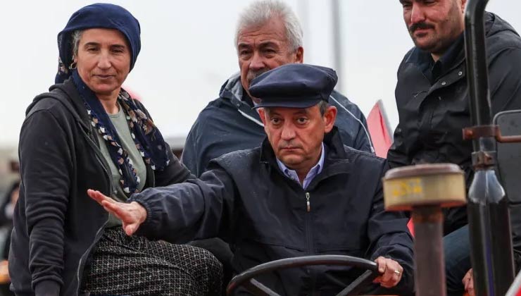 Fatih Altaylı’dan dikkat çeken tespit! Özgür Özel’in içinden cin çıktı
