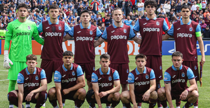 Tarihe geçen başarı: Trabzonspor U19 takımı, UEFA Gençlik Ligi’nde finalde!