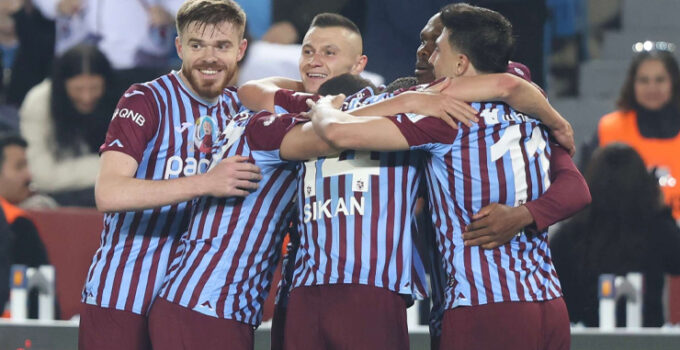 Göztepe’yi 2-0 mağlup eden Trabzonspor, Kupa’da finalde!