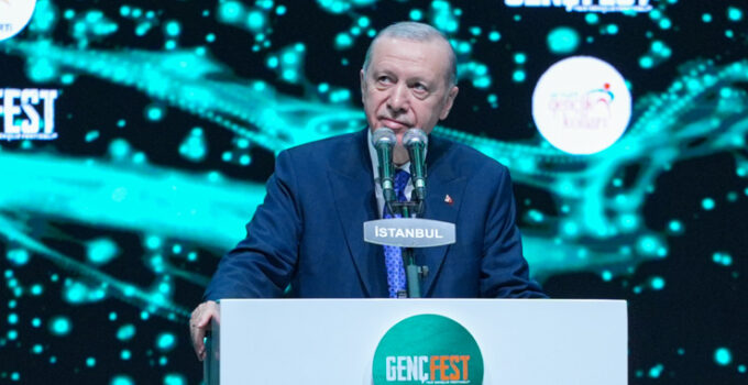 Cumhurbaşkanı Erdoğan, Gençfest’te konuştu: En büyük eserimiz ‘Terörsüz Türkiye’ olacak
