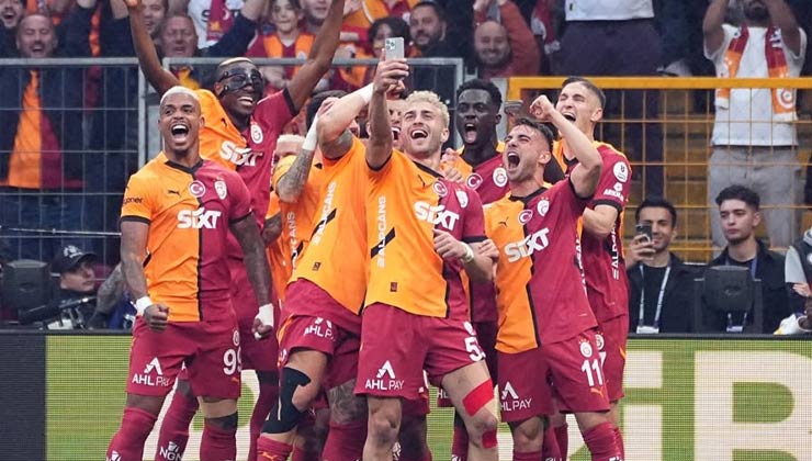 Yeni logo resmen görücüye çıktı! İşte Galatasaray’ın 5. yıldızı