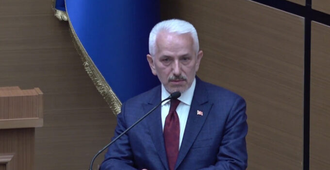 AK Parti’de flaş gelişme: “Muhalefete ağır baskı var” dedi ve istifa etti!