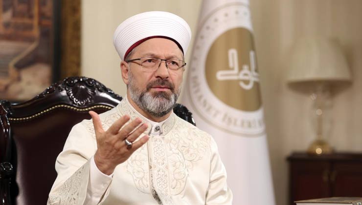 Diyanet’in cuma hutbesi olay oldu! Erkek ve kadının baş başa kalması haramdır