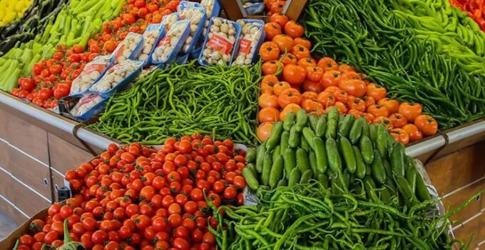 Antalya Sebze Hali’nde 16 Mayıs Cuma sebze meyve fiyatları