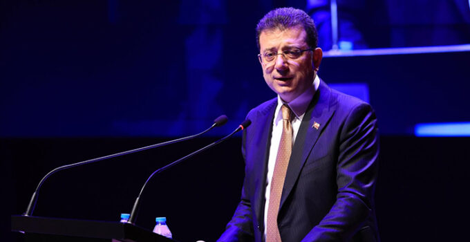 Ekrem İmamoğlu’ndan özel kalem müdürünün tutuklanmasına sert tepki: Zulmünüzün hesabını iki dünyada veremeyeceksiniz