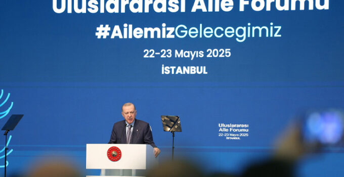Cumhurbaşkanı Erdoğan’dan sitem: “Doğum oranlarının düşme sebebi ekonomik sorunlar değildir”