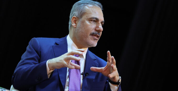 Hakan Fidan’dan canlı yayında flaş itiraf: Suikasta uğradığını açıkladı!