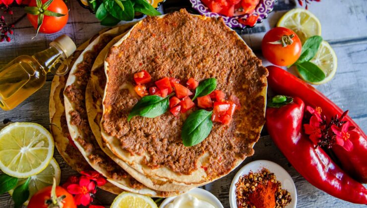 Bakanlık o işletmeleri ifşa etti: Et yerine sakatat, kuzu eti yerine tavuk kullanmışlar!