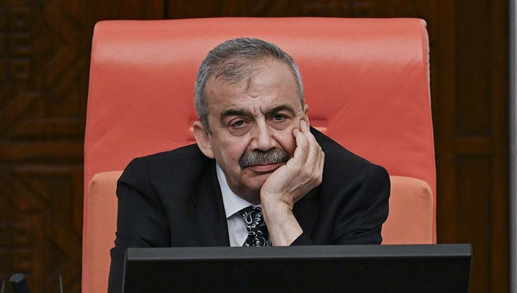 Sırrı Süreyya Önder’e suikast mi yapılacaktı? DEM Parti açıkladı: Aracında düzenek bulundu