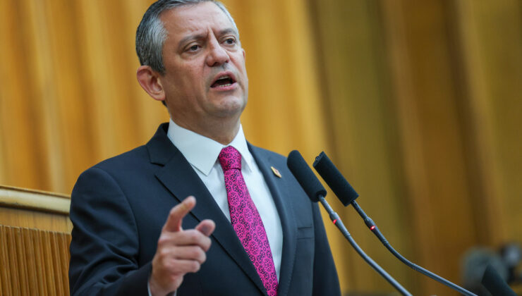 Özgür Özel, Akın Gürlek için söylediği sözlerden geri adım atmadı: O gün ne söylediysem altına imza atıyorum