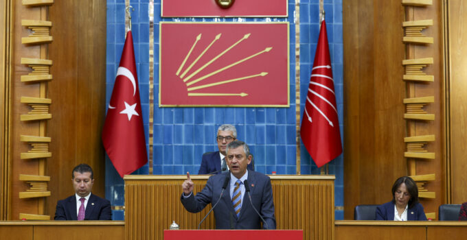 Özgür Özel’den Cumhurbaşkanı Erdoğan’a: “Bu millet bunların hesabını sana soracak!”