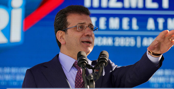 Ekrem İmamoğlu, DEM Parti ziyareti sonrası açıklama yaptı: Barışın ve demokrasinin koşulu olmaz