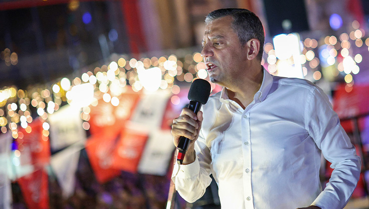 Özgür Özel, “Özgür Gazze Mitingi”nde konuştu: İsrail ile ticareti sürdürenlerin sahtelikleri yüzlerinden akıyor