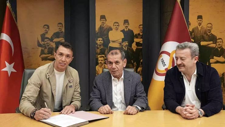 Galatasaray’dan takıma veda eden Fernando Muslera ile sürpriz imza!