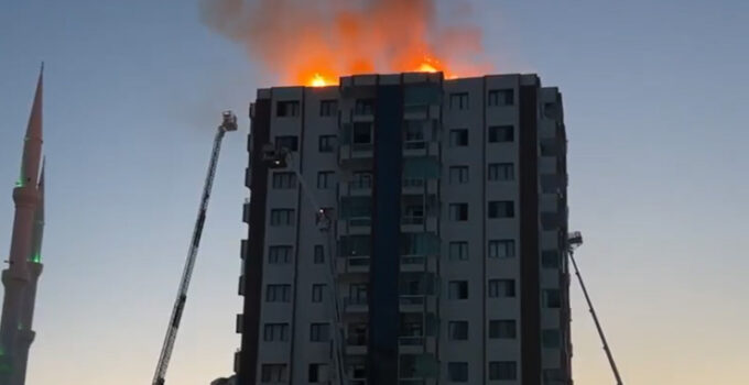 Diyarbakır’da yangın felaketi: 2’si çocuk, 3 kişi yaşamını yitirdi!